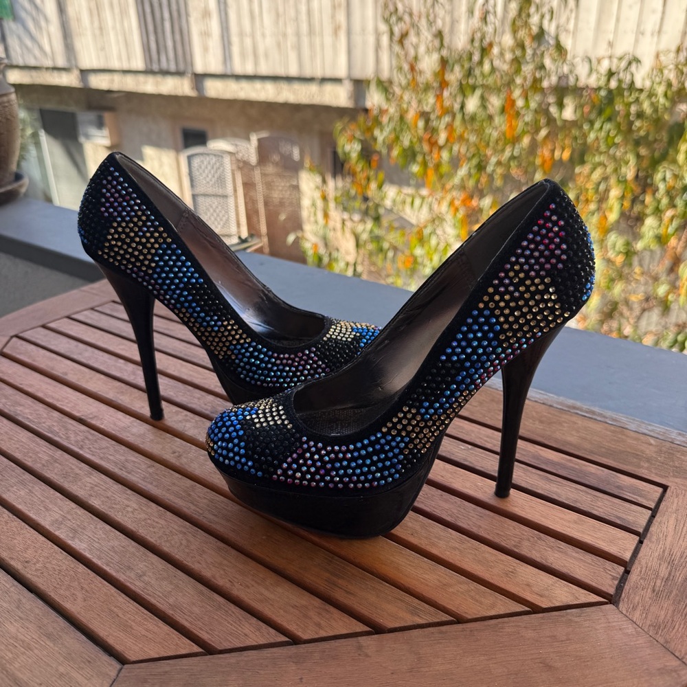Society 86‎ Rhinestone Stilet Heels Size 6.5